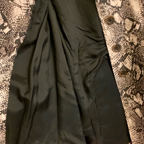 INC TRENCHCOAT phyton print - Picture 8 of 12